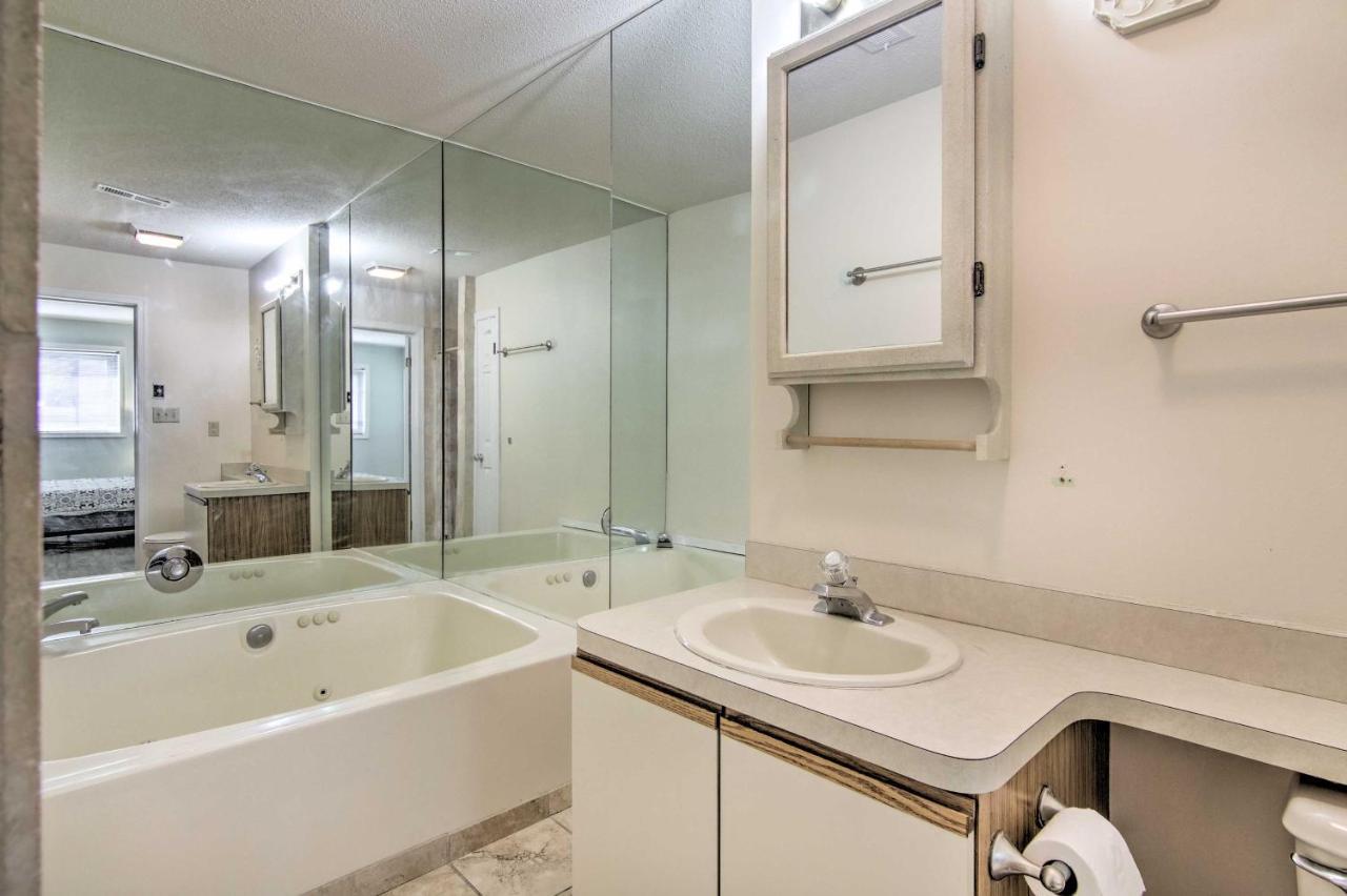 Ocean City Condo With Pool - Steps To Beach! Luaran gambar